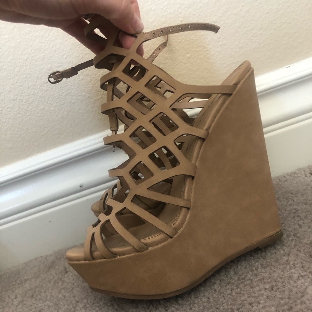 Tan wedges
